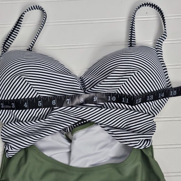 Women's High Waisted Cut Out Green Stripe Contrast One Piece Swimsuit Size L - Picture 11 of 11